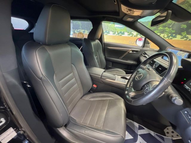 �y��p�X�|�[�c�V�[�g�z�z�[���h���ɗD��A�J�[�u���̑̂������}�����Ă���܂��B�܂��A�̂Ƀt�B�b�g���邩�獘��w�������ɂ����A�����O�h���C�u�⍂�����s�ł����K�ɂ��߂������������܂���