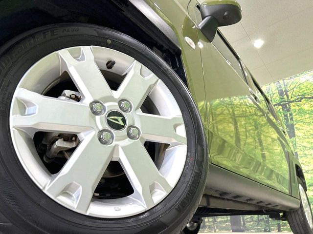 �y����15�C���`�A���~�z�C�[���z�O�ςɃ}�b�`���������A���~�z�C�[���𑕒����Ă���܂��B�e��ЊO�A���~�z�C�[����A�X�^�b�h���X�^�C�����戵�����Ă���܂��B���񂲑��k����������