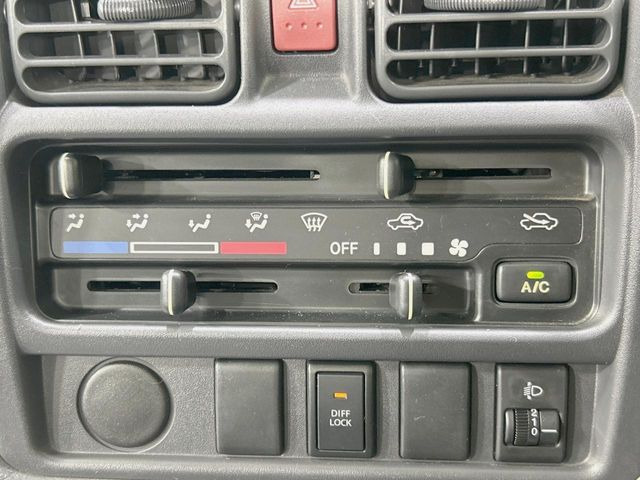 ���D���ȉ��y���ԓ��ł��y���݂��������܂���X�s�[�J�[�����E�E�[�n�[�ǉ��Ȃǂ̉��������A�ŐV�i�r�E��ȃ��j�^�[���̎��t�������񂲑��k��������!