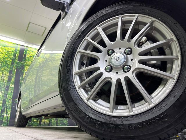 �y15�C���`�A���~�z�C�[���z�O�ςɃ}�b�`�����A���~�z�C�[���𑕒����Ă���܂��B�e��A���~�z�C�[����A�X�^�b�h���X�^�C�����戵�����Ă���܂��B���񂲑��k����������