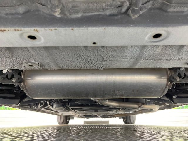下回りがきれいなうちに、防錆加工の施工がオススメ。降雪地域はもちろん、沿岸部にお住いの方や、趣味でマリン・ウィンタースポーツをされる方にご好評いただいております。