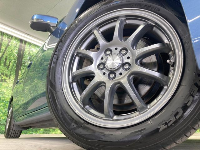 �y16�C���`�A���~�z�C�[���z�O�ςɃ}�b�`�����A���~�z�C�[���𑕒����Ă���܂��B�e��A���~�z�C�[����A�X�^�b�h���X�^�C�����戵�����Ă���܂��B���񂲑��k����������