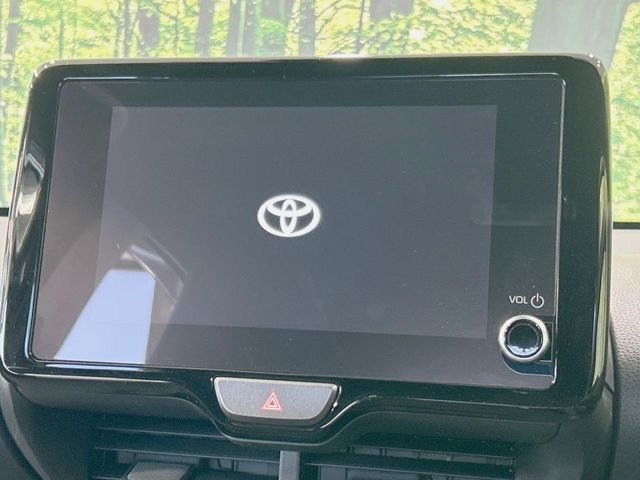 【8インチ ディスプレイオーディオ】大画面のディスプレイはAppleCarPlayやAndroidAutoが利用可能。大きな画面でスマホナビアプリ等が利用いただけます♪