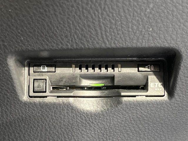 【ETC】高速道路の料金所をストレスなく通過!話題のスポットやサービスエリアに多い「スマートIC」利用時は必須のアイテムです。当店でセットアップを実施、ご納車当日からすぐにご利用いただけます!