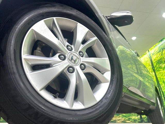 �y����16�C���`�A���~�z�C�[���z�O�ςɃ}�b�`���������A���~�z�C�[���𑕒����Ă���܂��B�e��ЊO�A���~�z�C�[����A�X�^�b�h���X�^�C�����戵�����Ă���܂��B���񂲑��k����������