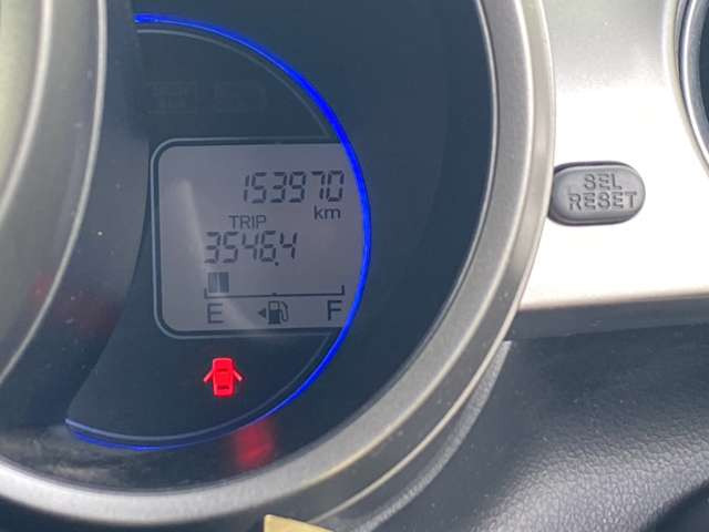 当店は車の品質に自信を持っています!なので、さまざまな角度から70枚以上のお写真載せています。