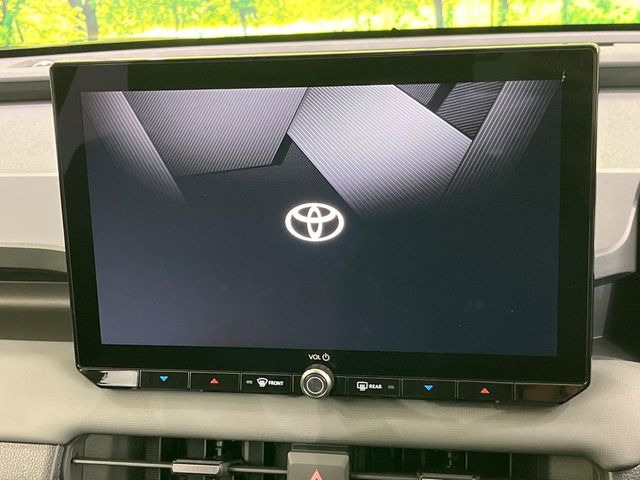 �y12.9�C���` �f�B�X�v���C�I�[�f�B�I�z���ʂ̃f�B�X�v���C��AppleCarPlay��AndroidAuto�����p�\�B�傫�ȉ�ʂŃX�}�z�i�r�A�v���������p���������܂���