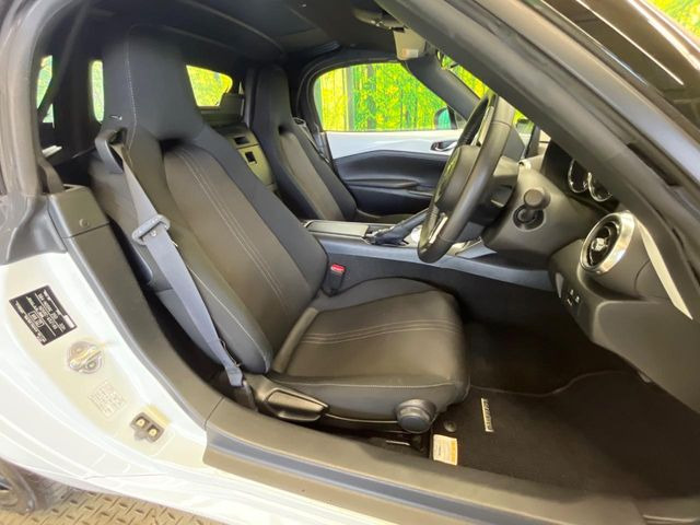 ドライバーによって運転しやすいポジションは異なり、あの車はどうなのか不安なこともありますよね。気になるお車は店頭で乗り込んでご確認いただけます♪