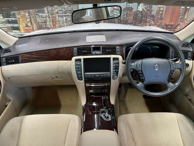 ���{�����s�ɃZ�_���ESUV�𒆐S�Ɂw���l�ł����i�x�œW�����Ă���ǎ����ÎԐ��X�ł��B���̗��C�����Ȃ��̎ԗ�����Ŏ�舵��!�B�֐��n��ōł������ȉ��i���ŗǎ��Ԃ����񋟂ł���悤�w�߂Ă���܂��B