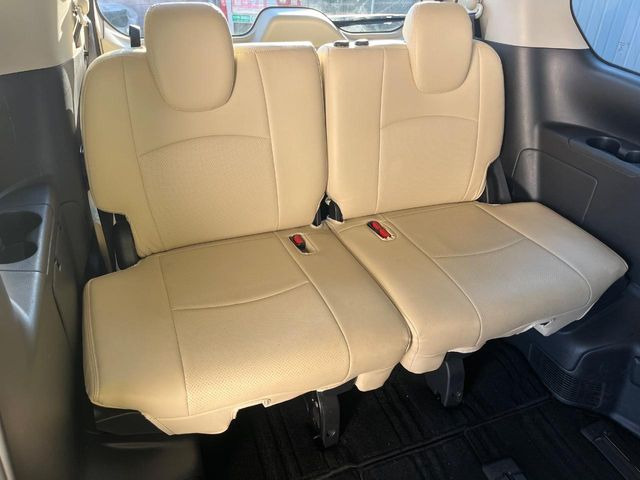 3��ڃV�[�g�͂�������ԗǍD����l�ł��������ƍ����Ē����܂��̂ŁA��l���ł̂��o���������N���N�ł��􂲉Ƒ��ŁA�C�̒m�ꂽ���ԂŁA�h���C�u�ɍs���̂��y���݂ł��ˁ�