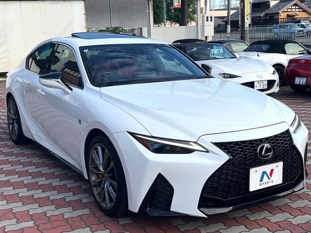 �������x�̃K���X�疌�ŝ����͂������A�㎿�ȃc���E����������B���O����_���J�����؂Ȉ��Ԃ�ی삵�A�F�����E�򉻂�h�~�B�u�e�X�v���b�V���R�[�g�v�A�u�e�v���~�b�T�R�[�g�v���炨�I�т��������܂��B