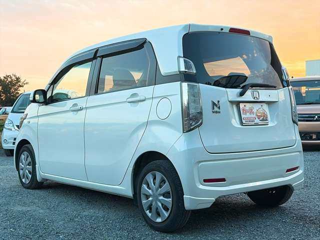 当店では軽自動車から普通車まで幅広くオールメーカーの車種・色・グレードを豊富に揃えております。