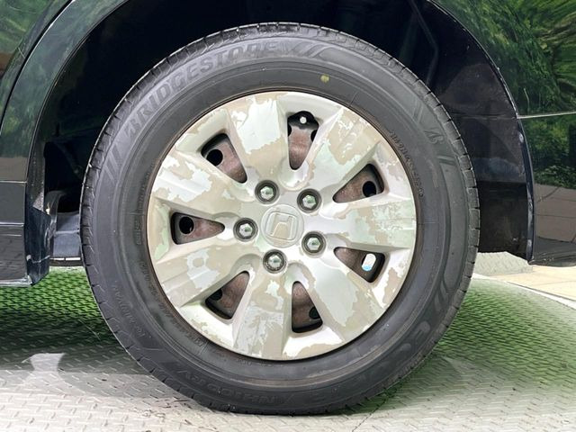 �y����15�C���`�A���~�z�C�[���z�O�ςɃ}�b�`���������A���~�z�C�[���𑕒����Ă���܂��B�e��ЊO�A���~�z�C�[����A�X�^�b�h���X�^�C�����戵�����Ă���܂��B���񂲑��k����������