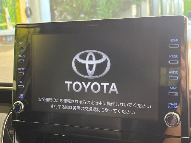 【9インチ ディスプレイオーディオ】大画面ディスプレイへお持ちのスマートフォンと連携して、ナビやbluetoothでの音楽再生が可能です♪デザインはもちろん操作性も良好!別途ナビ機能の取付可能です♪