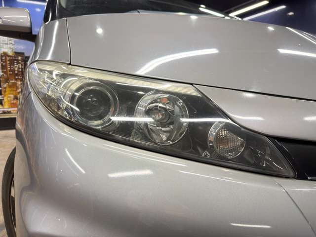 �yHID�w�b�h���C�g�z���ڂŁA�i�i�Ɏ��F����UP���܂�!�t�H�O�����vLED���I�X�X���ł���