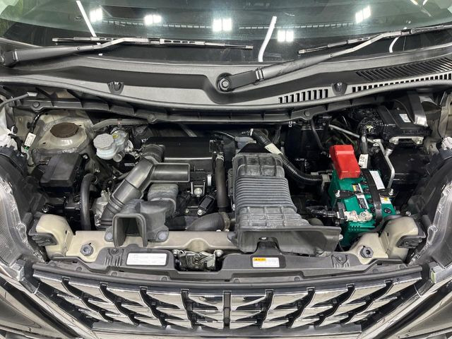 親切・丁寧な専門メカニックスタッフが応対!・車検・点検整備・事故等の修理などアフターサービスも安心。お車のカスタマイズもネクステージのサービススタッフまでご相談ください!