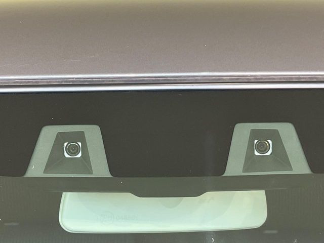 【スズキ セーフティサポート】走行中に前方の車両等を認識し、衝突しそうな時は警報とブレーキで衝突回避と被害軽減をアシスト。より安全にドライブをお楽しみいただけます。