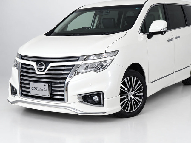 日産 エルグランド 2.5 250ハイウェイスター プレミアム 黒本革 禁煙