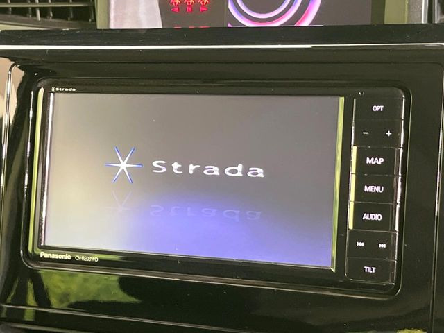 【ナビゲーション】使いやすいナビで目的地までしっかり案内してくれます。各種オーディオ再生機能も充実しており、お車の運転がさらに楽しくなります!!