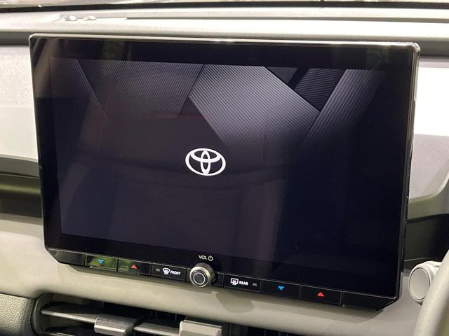 �y12.9�C���` �f�B�X�v���C�I�[�f�B�I�z���ʂ̃f�B�X�v���C��AppleCarPlay��AndroidAuto�����p�\�B�傫�ȉ�ʂŃX�}�z�i�r�A�v���������p���������܂���