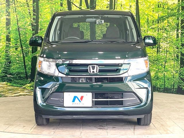 弊社では、全車『修復歴なし』のお車のみ取り扱っております。専任バイヤーによる厳選した仕入れの後、入庫後の車両チェックを行い、ネクステージが認定した高品質な中古車をご提供しております。
