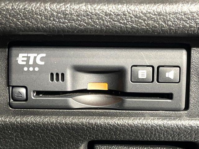 【ETC】高速道路の料金所をストレスなく通過!話題のスポットやサービスエリアに多い「スマートIC」利用時は必須のアイテムです。当店でセットアップを実施、ご納車当日からすぐにご利用いただけます!