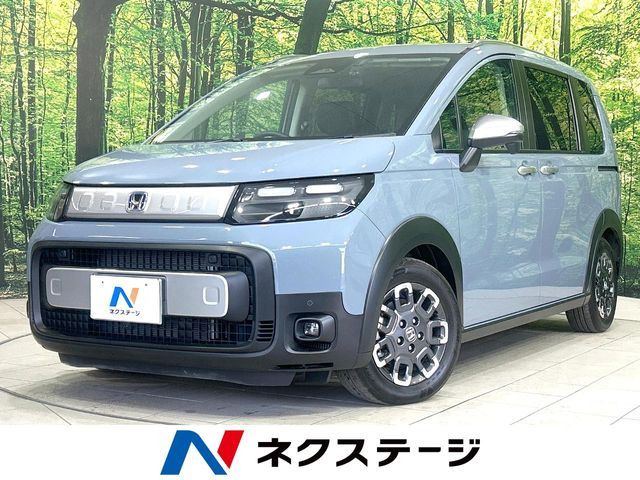 フリード(ホンダ) 1.5 e:HEV クロスター 中古車画像