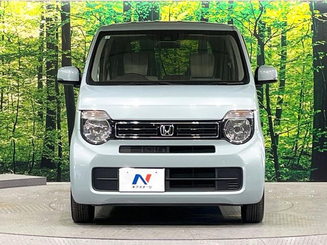 弊社では、全車『修復歴なし』のお車のみ取り扱っております。専任バイヤーによる厳選した仕入れの後、入庫後の車両チェックを行い、ネクステージが認定した高品質な中古車をご提供しております。