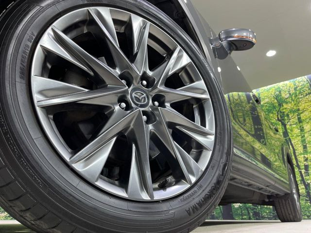 �y����19�C���`�A���~�z�C�[���z�O�ςɃ}�b�`���������A���~�z�C�[���𑕒����Ă���܂��B�e��ЊO�A���~�z�C�[����A�X�^�b�h���X�^�C�����戵�����Ă���܂��B���񂲑��k����������