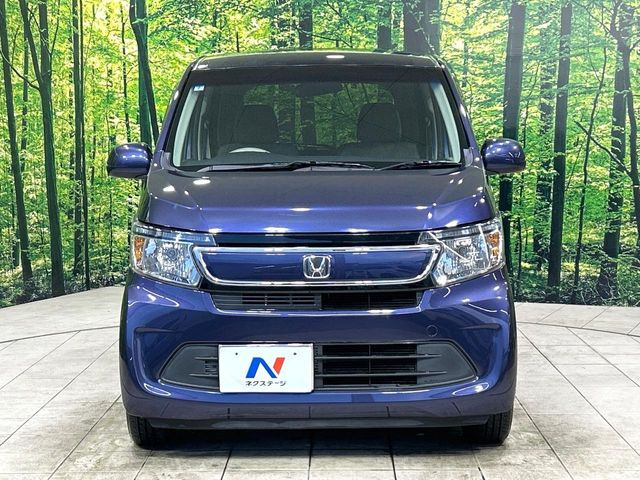 弊社では、全車『修復歴なし』のお車のみ取り扱っております。専任バイヤーによる厳選した仕入れの後、入庫後の車両チェックを行い、ネクステージが認定した高品質な中古車をご提供しております。