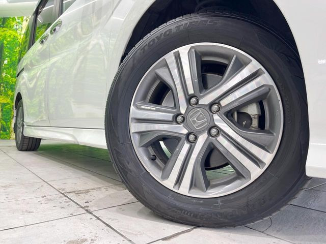 �y����16�C���`�A���~�z�C�[���z�O�ςɃ}�b�`���������A���~�z�C�[���𑕒����Ă���܂��B�e��ЊO�A���~�z�C�[����A�X�^�b�h���X�^�C�����戵�����Ă���܂��B���񂲑��k����������