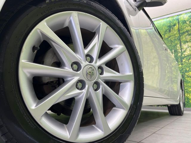 �y����17�C���`�A���~�z�C�[���z�O�ςɃ}�b�`���������A���~�z�C�[���𑕒����Ă���܂��B�e��ЊO�A���~�z�C�[����A�X�^�b�h���X�^�C�����戵�����Ă���܂��B���񂲑��k����������