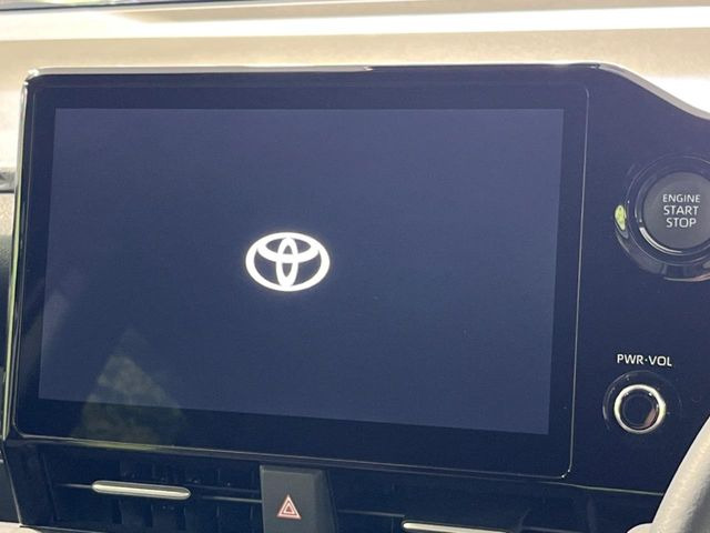 【10.5インチナビ】高級感とインパクトのある大画面ナビを装備。各種オーディオ操作はもちろん、スマホ連携もできる利便性の高いナビです♪