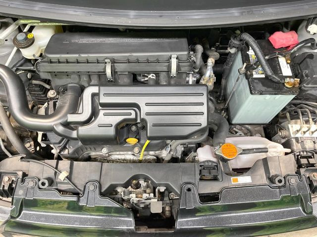 親切・丁寧な専門メカニックスタッフが応対!・車検・点検整備・事故等の修理などアフターサービスも安心。お車のカスタマイズもネクステージのサービススタッフまでご相談ください!
