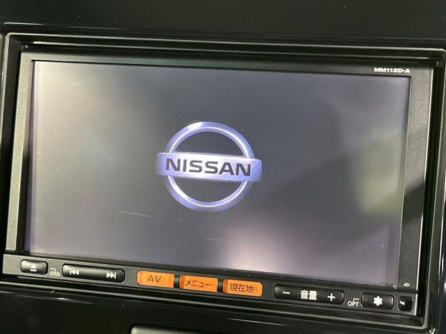 �y�����i�r�z�l�C�̏����i�r�𑕔����Ă���܂��B�i�r�̎g���₷���͂������A�I�[�f�B�I�@�\���[��!�L�����v�◷�s�͂������A�ʋ΂┃�����ȂǕ��i�̃h���C�u���y�����Ȃ�͂���