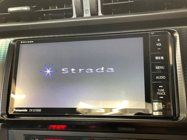 【ナビゲーション】使いやすいナビで目的地までしっかり案内してくれます。各種オーディオ再生機能も充実しており、お車の運転がさらに楽しくなります!!