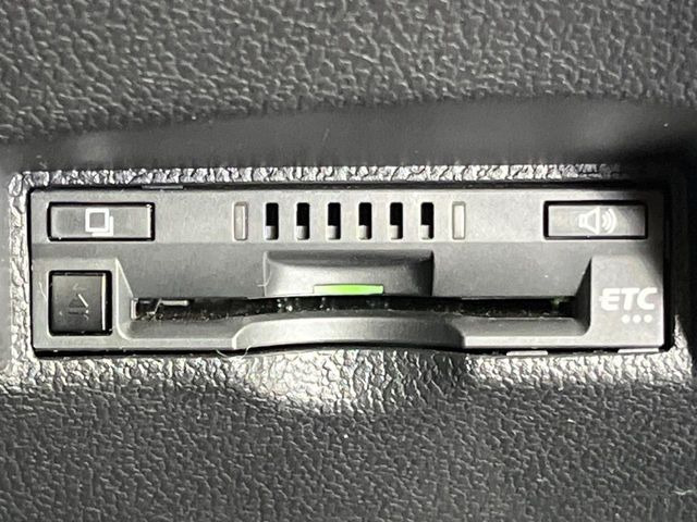 【ETC】高速道路の料金所をストレスなく通過!話題のスポットやサービスエリアに多い「スマートIC」利用時は必須のアイテムです。当店でセットアップを実施、ご納車当日からすぐにご利用いただけます!