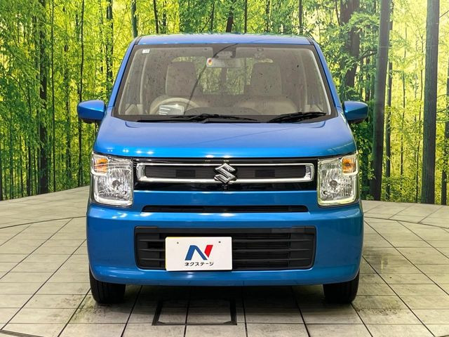 弊社では、全車『修復歴なし』のお車のみ取り扱っております。専任バイヤーによる厳選した仕入れの後、入庫後の車両チェックを行い、ネクステージが認定した高品質な中古車をご提供しております。