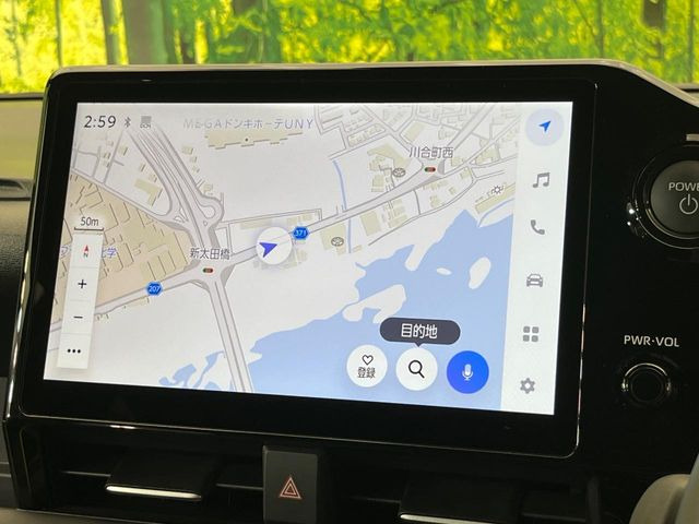 【10.5インチナビ】高級感とインパクトのある大画面ナビを装備。各種オーディオ操作はもちろん、スマホ連携もできる利便性の高いナビです♪