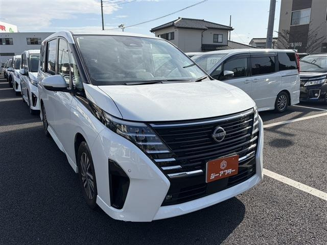 セレナ(日産) 2.0 ハイウェイスターV 中古車画像