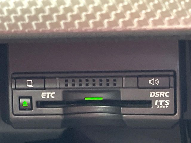 【ETC】高速道路の料金所をストレスなく通過!話題のスポットやサービスエリアに多い「スマートIC」利用時は必須のアイテムです。当店でセットアップを実施、ご納車当日からすぐにご利用いただけます!