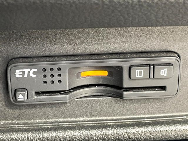 【ETC】高速道路の料金所をストレスなく通過!話題のスポットやサービスエリアに多い「スマートIC」利用時は必須のアイテムです。当店でセットアップを実施、ご納車当日からすぐにご利用いただけます!