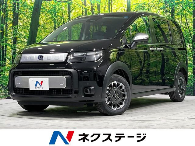 フリード(ホンダ) 1.5 e:HEV クロスター 中古車画像