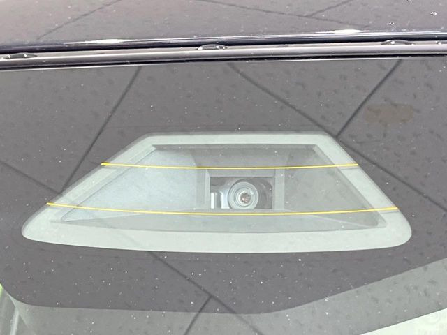 【スズキ セーフティサポート】走行中に前方の車両等を認識し、衝突しそうな時は警報とブレーキで衝突回避と被害軽減をアシスト。より安全にドライブをお楽しみいただけます。