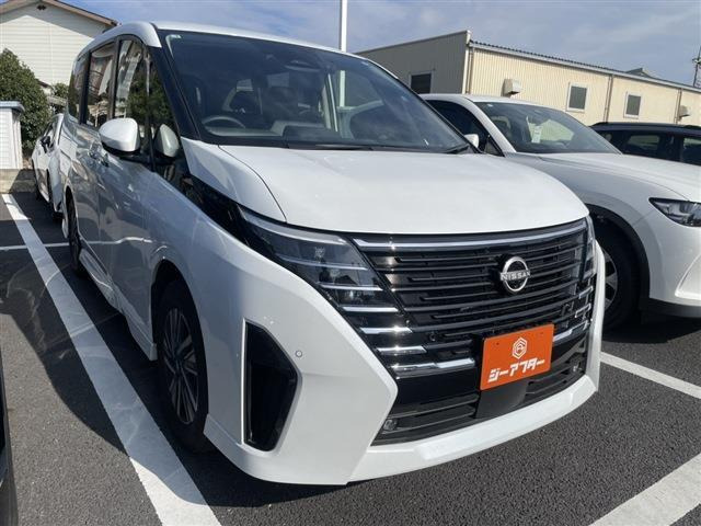 セレナ(日産) 2.0 ハイウェイスターV 中古車画像