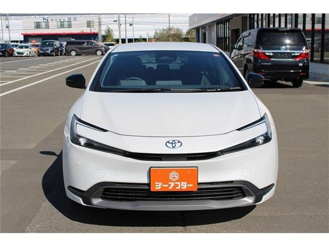 大好評のボディコーティング「ハイモースコート」もご納車までに施工可能。雨染みや線傷など中古車だからと諦めていませんか?ピカピカの状態でお乗り出しいただけます。