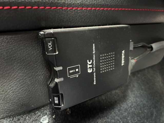【ETC】高速道路の料金所をストレスなく通過!話題のスポットやサービスエリアに多い「スマートIC」利用時は必須のアイテムです。当店でセットアップを実施、ご納車当日からすぐにご利用いただけます!