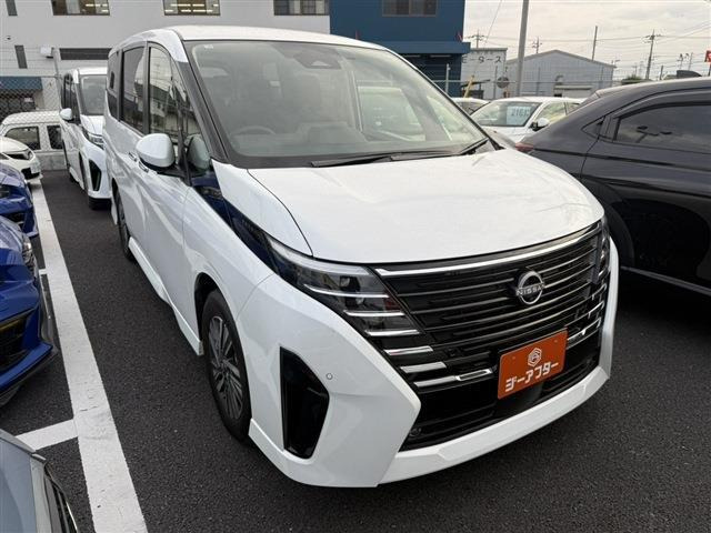 セレナ(日産) 2.0 ハイウェイスターV　禁煙車 ナビ バックカメラ 中古車画像