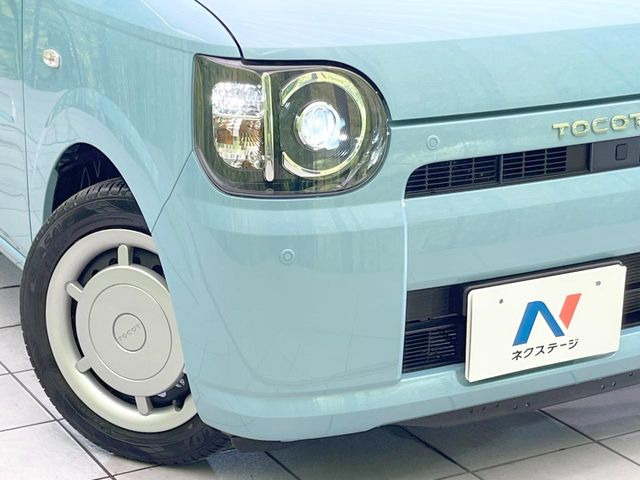 【LEDヘッドライト】悪天候や夜間走行時も良好な視界を確保し安心して運転できる高輝度LEDヘッドライトを装備!点灯速度が早く、消費電力も抑えられています。