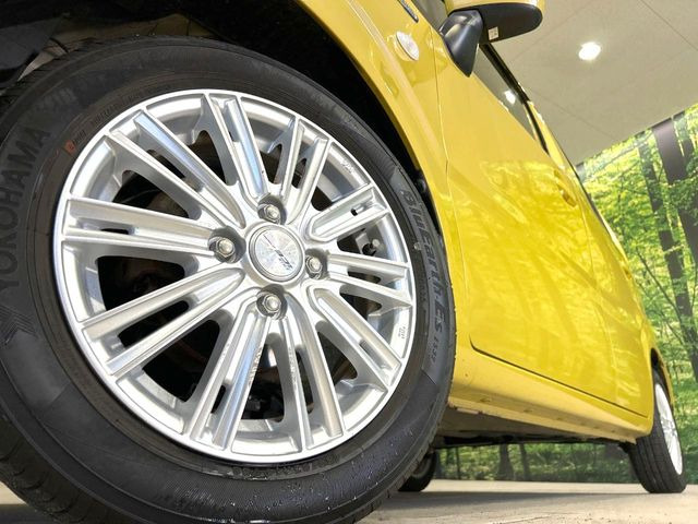 �y14�C���`�A���~�z�C�[���z�O�ςɃ}�b�`�����A���~�z�C�[���𑕒����Ă���܂��B�e��A���~�z�C�[����A�X�^�b�h���X�^�C�����戵�����Ă���܂��B���񂲑��k����������